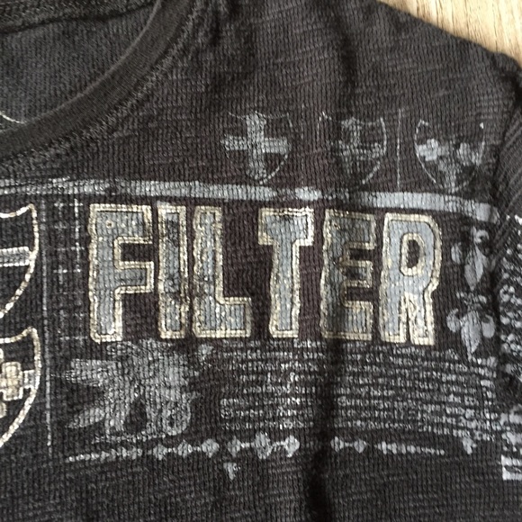 Filter shirt in size small - Picture 4 of 9
